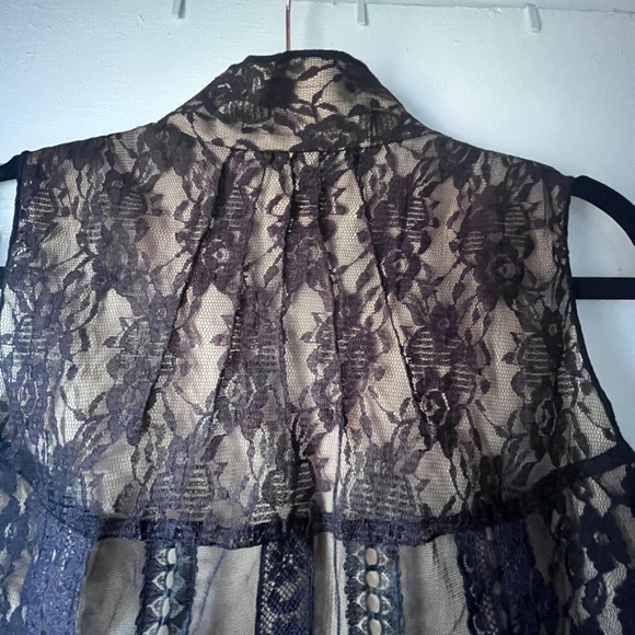 Free People Black Lace Sleeveless Shirt - Picture 7 of 7